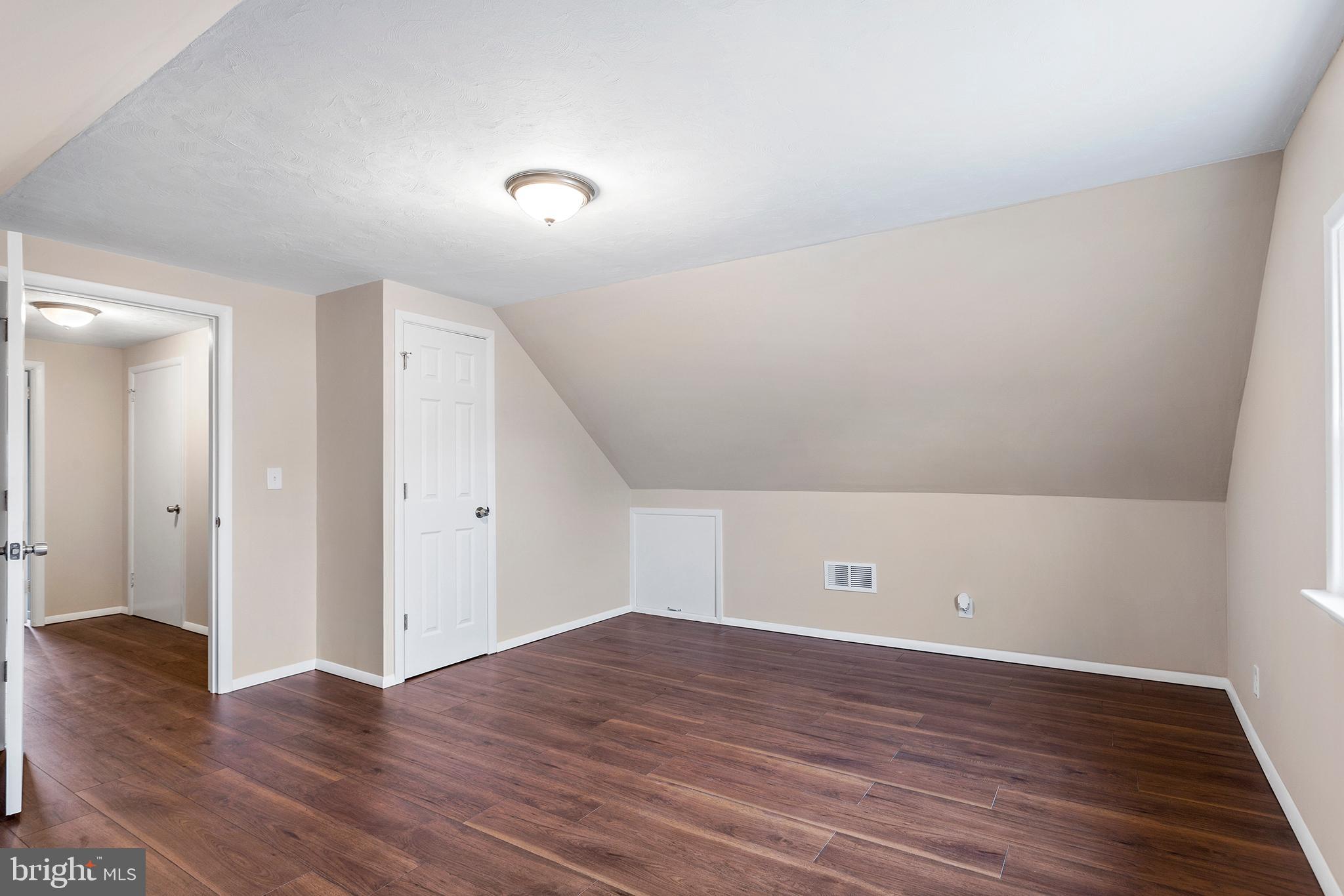 18 Cumberland Road Hamilton, NJ 08690 - Photo 23 of 24 Gallery Image 23