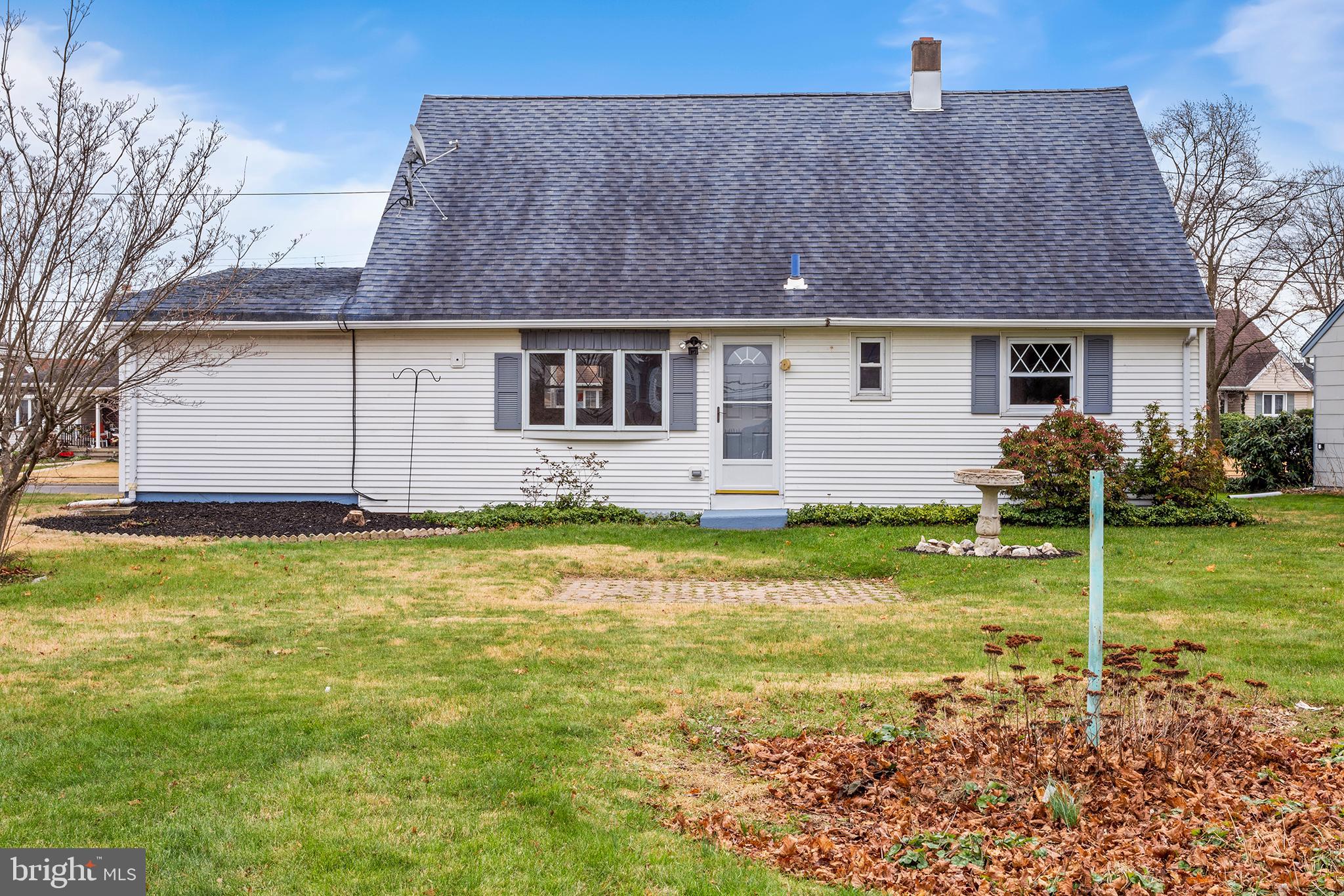 18 Cumberland Road Hamilton, NJ 08690 - Photo 4 of 24 Gallery Image 4
