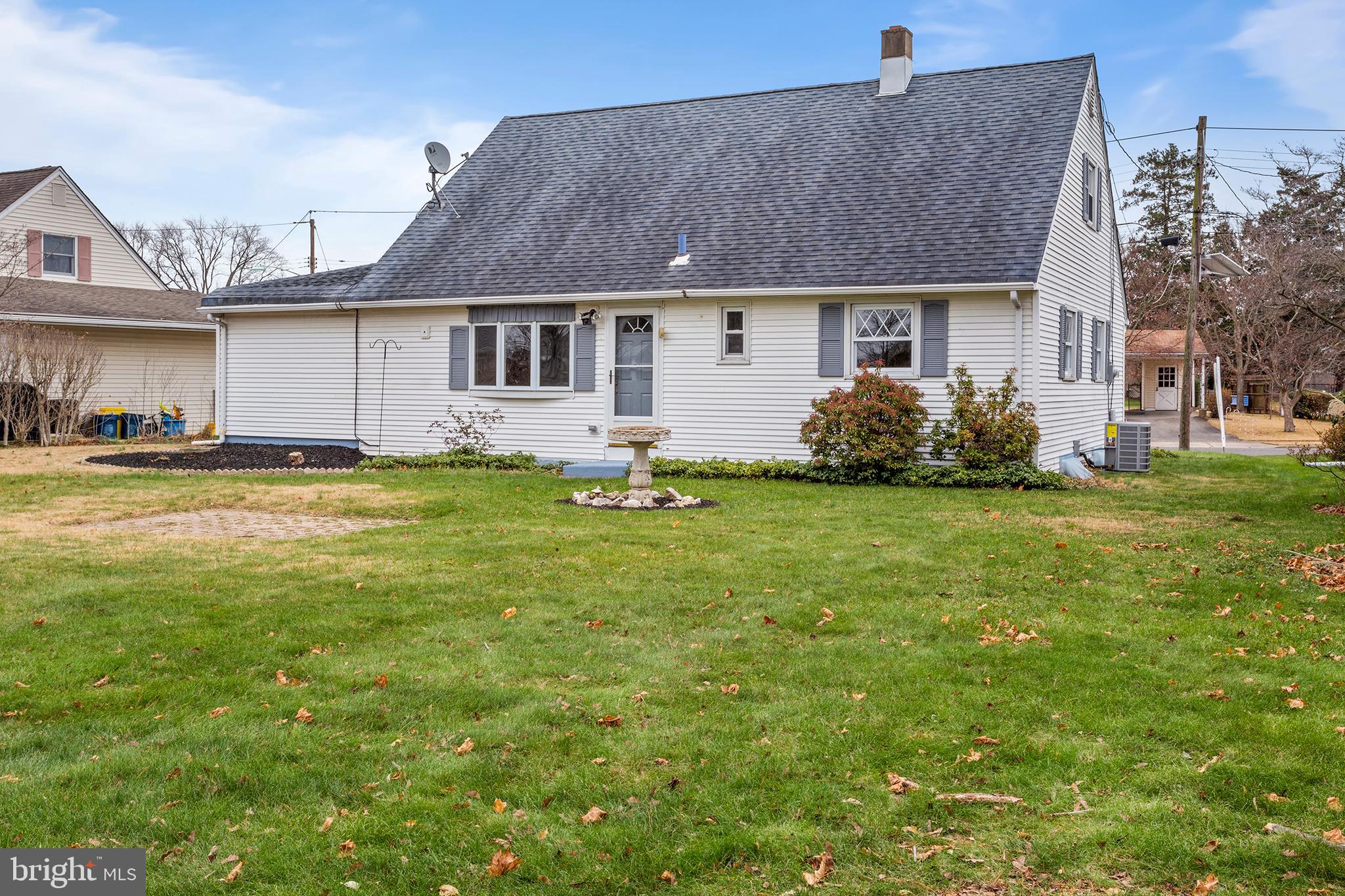 18 Cumberland Road Hamilton, NJ 08690 - Photo 5 of 24 Gallery Image 5