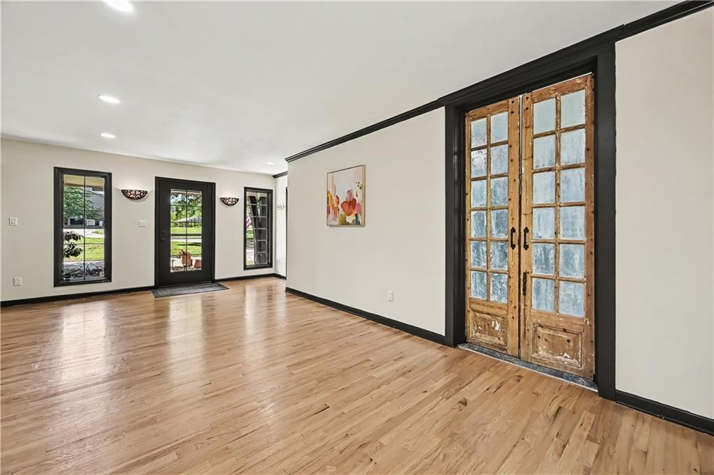 4811 Lees Summit Road Kansas City, MO 64136 - Photo 5 of 45 Gallery Image 5