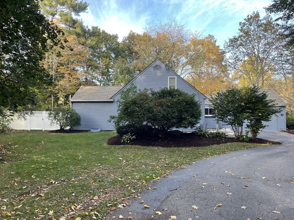 151 Maynard Road Framingham, MA 01701 - Photo 3 of 42 Gallery Image 3