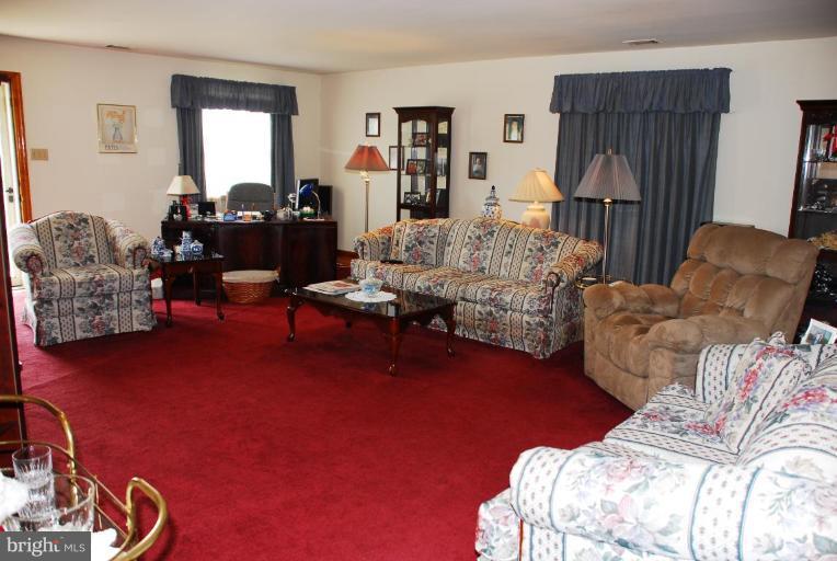 3322 Roderick Road Frederick, MD 21704 - Photo 8 of 14 Living Room #2