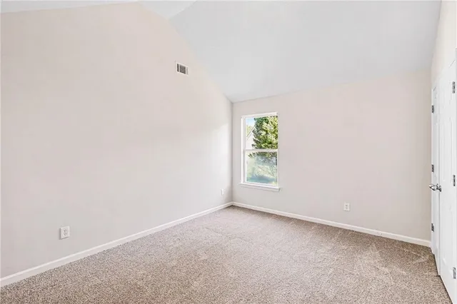 $390,000 | 1020 Buckingham Drive, Fairburn, GA 30213