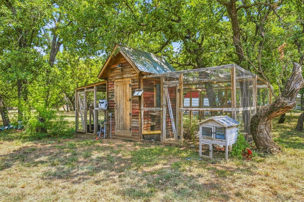 330 Rambling Oaks Road Graham, TX 76450 - Photo 25 of 34 Gallery Image 25