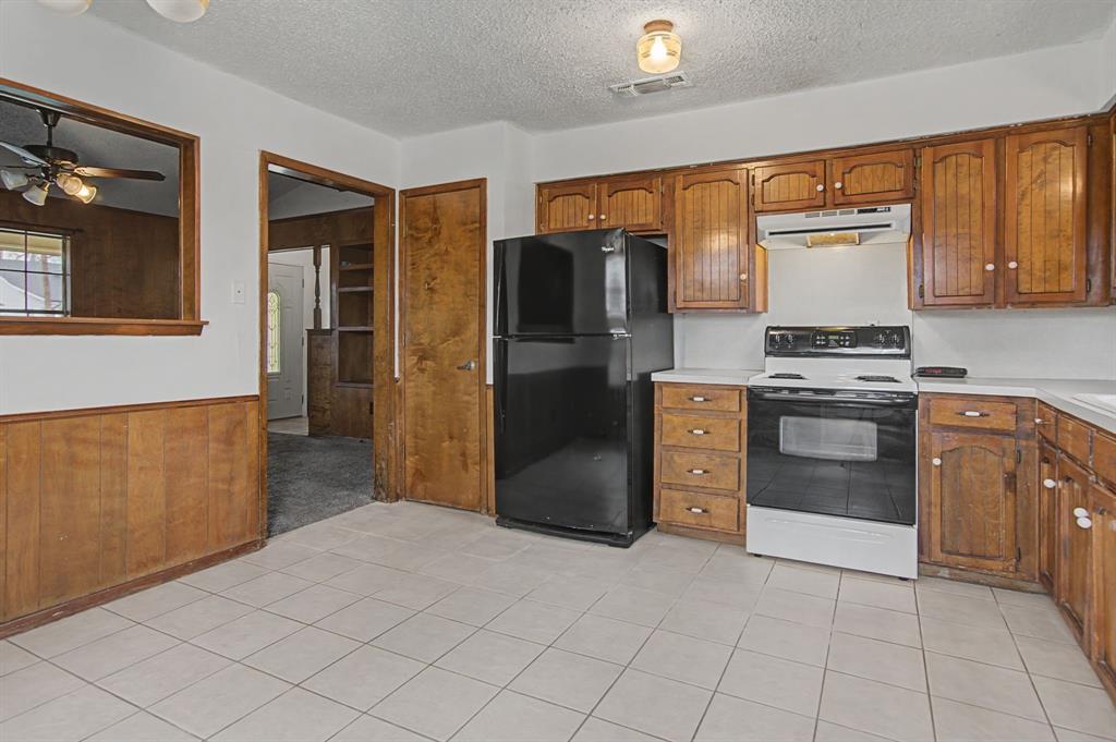 157 Travis Street Keller, TX 76248 - Photo 4 of 12