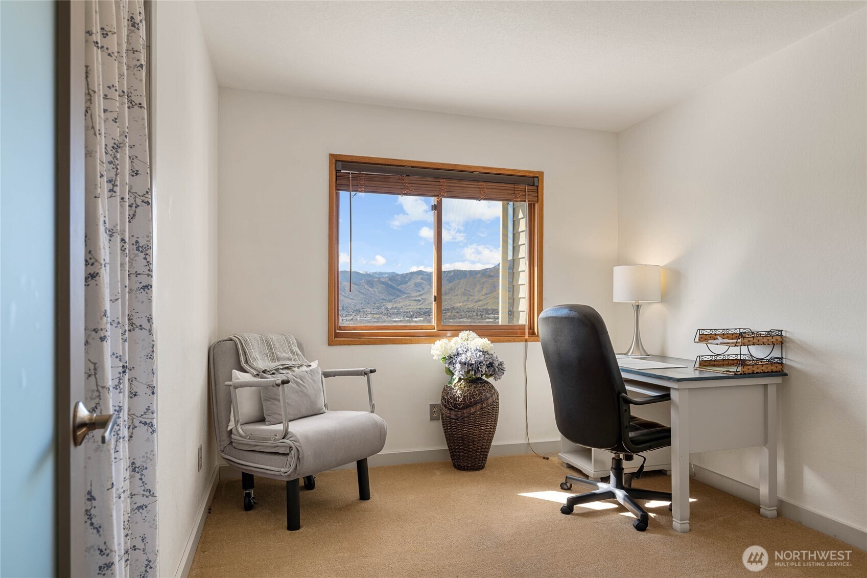 71 Blue Grade Road East Wenatchee, WA 98802 - Photo 24 of 29 a view of a workspace with furniture and a window