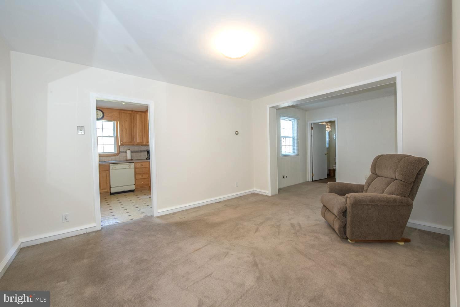 505 Rutledge Avenue Folsom, PA 19033 - Photo 13 of 29 Gallery Image 13