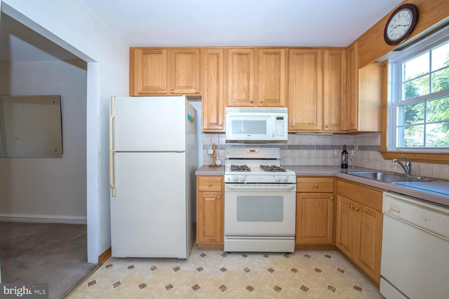 505 Rutledge Avenue Folsom, PA 19033 - Photo 15 of 29 Gallery Image 15
