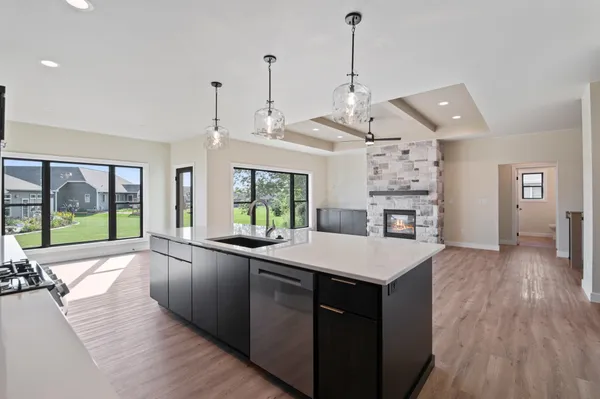 $609,900 | 3224 Eclipse Drive, Green Bay, WI 54311