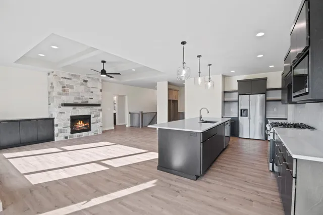 $619,900 | 3224 Eclipse Drive, Green Bay, WI 54311