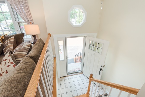 10 Donald Road Billerica, MA 01821 - Photo 4 of 30