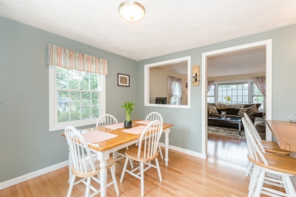 10 Donald Road Billerica, MA 01821 - Photo 9 of 30