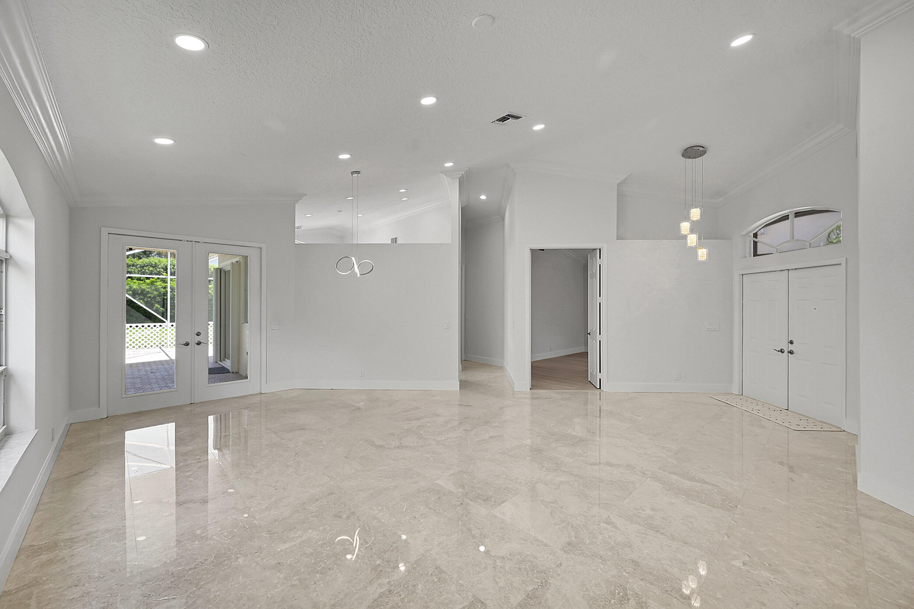 6246 Brava Way Boca Raton, FL 33433 - Photo 7 of 38 08_0 (8)