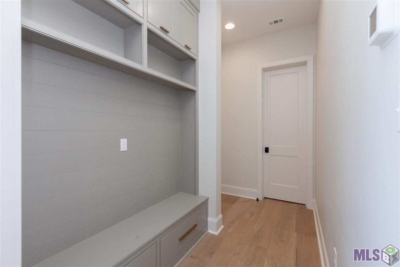 120 Valhalla Boulevard Baton Rouge, LA 70810 - Photo 10 of 29