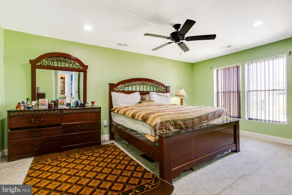$450,000 | 32 Mayfair Circle, Willingboro, NJ 08046