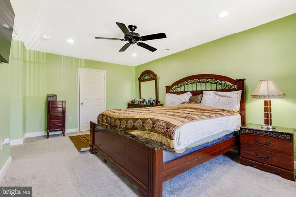 $450,000 | 32 Mayfair Circle, Willingboro, NJ 08046