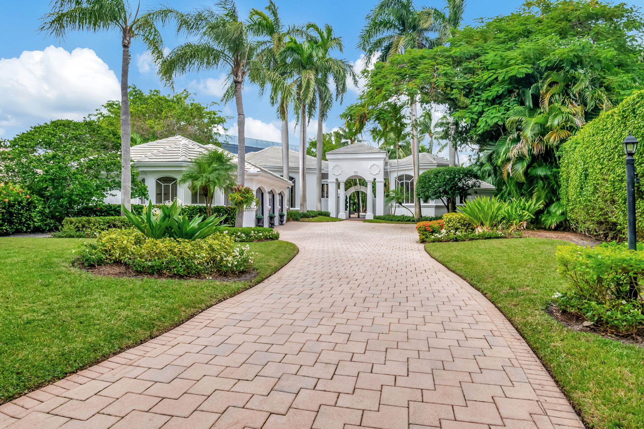 4825 Sanctuary Lane Boca Raton, FL 33431 - Photo 2 of 40 3-web-or-mls-DSC_5612