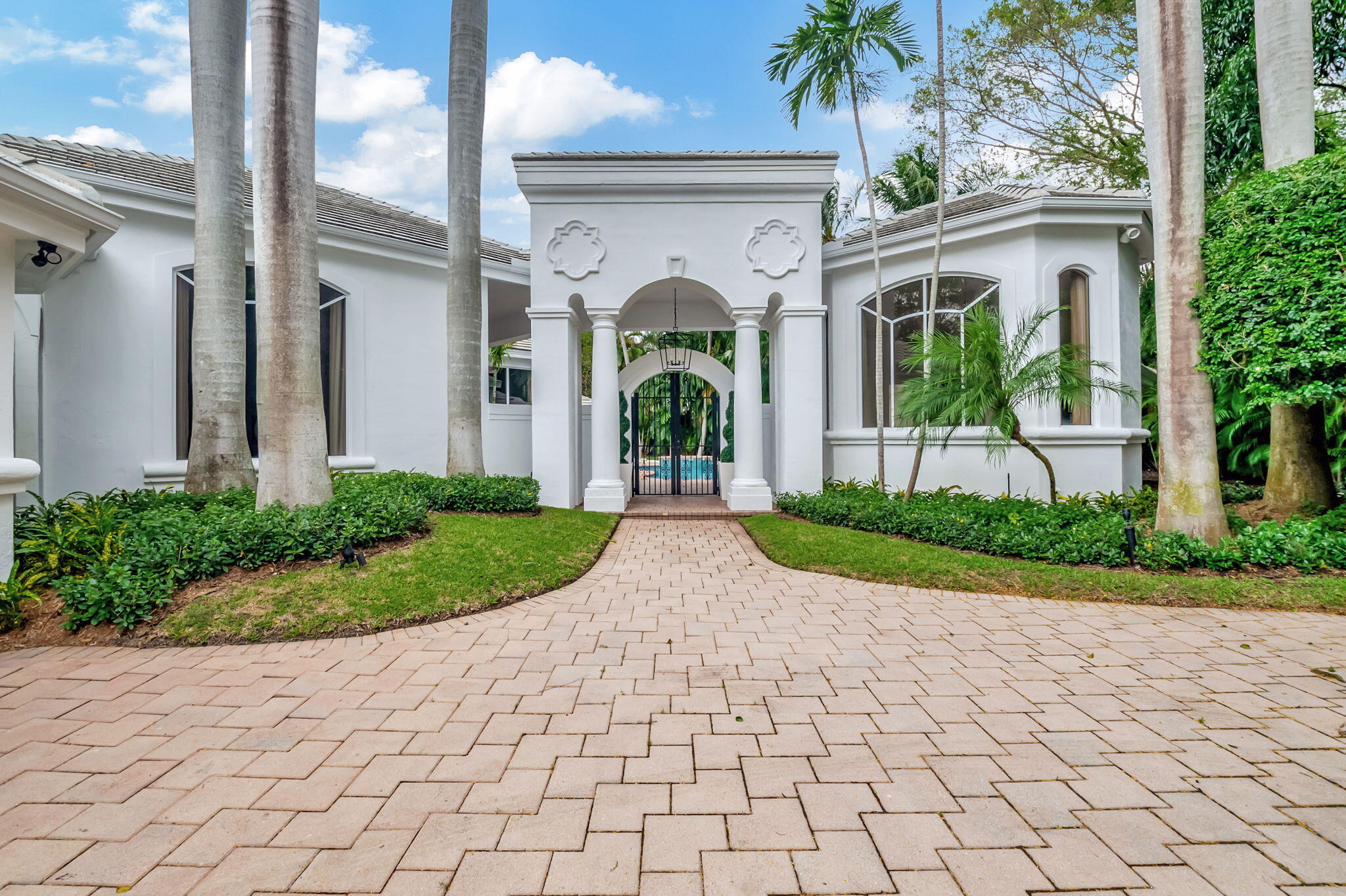 4825 Sanctuary Lane Boca Raton, FL 33431 - Photo 4 of 40 5-web-or-mls-DSC_5622