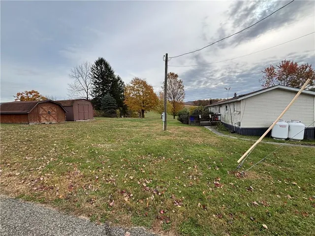 $32,500 | 106 Ginger Lane, Mount Pleasant, PA 15666