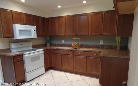 425 Spring Boulevard Sebring, FL 33876 - Photo 2 of 16 Gallery Image 2