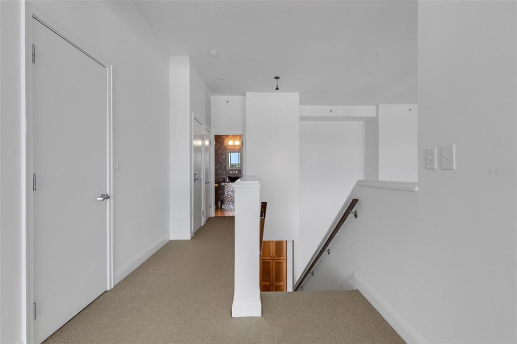 1990 Main Street, Unit 4 Sarasota, FL 34236 - Photo 27 of 56