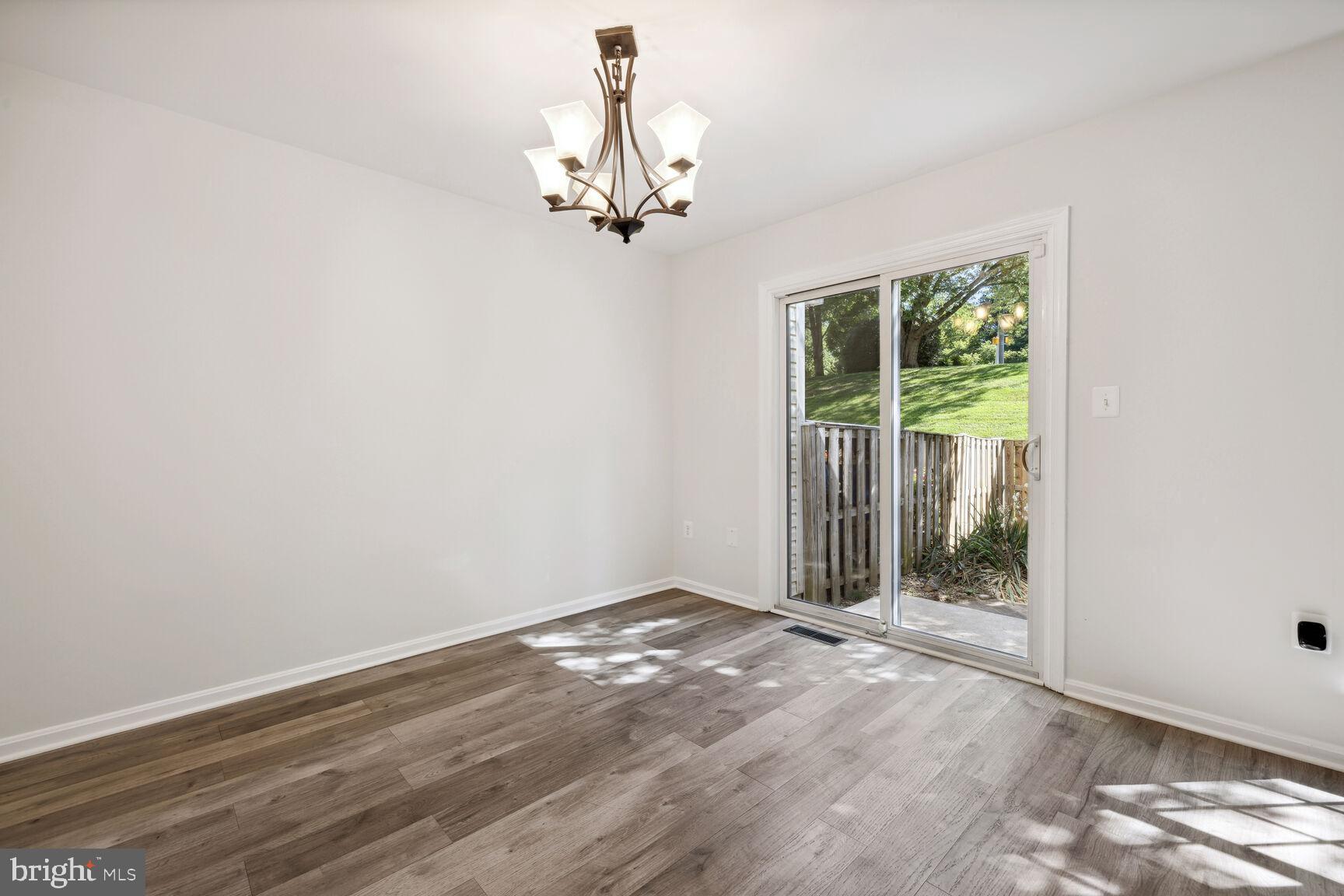 13410 Country Ridge Drive Germantown, MD 20874 - Photo 22 of 39