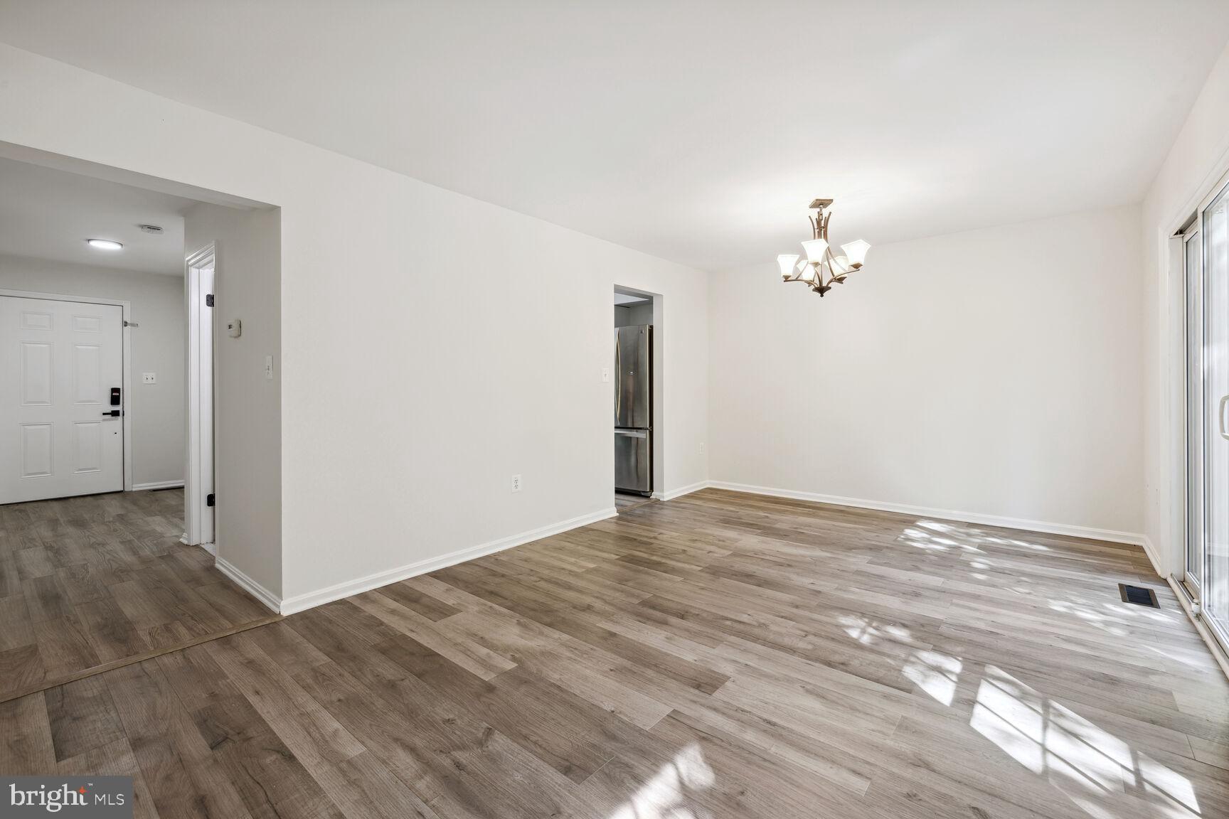 13410 Country Ridge Drive Germantown, MD 20874 - Photo 23 of 39