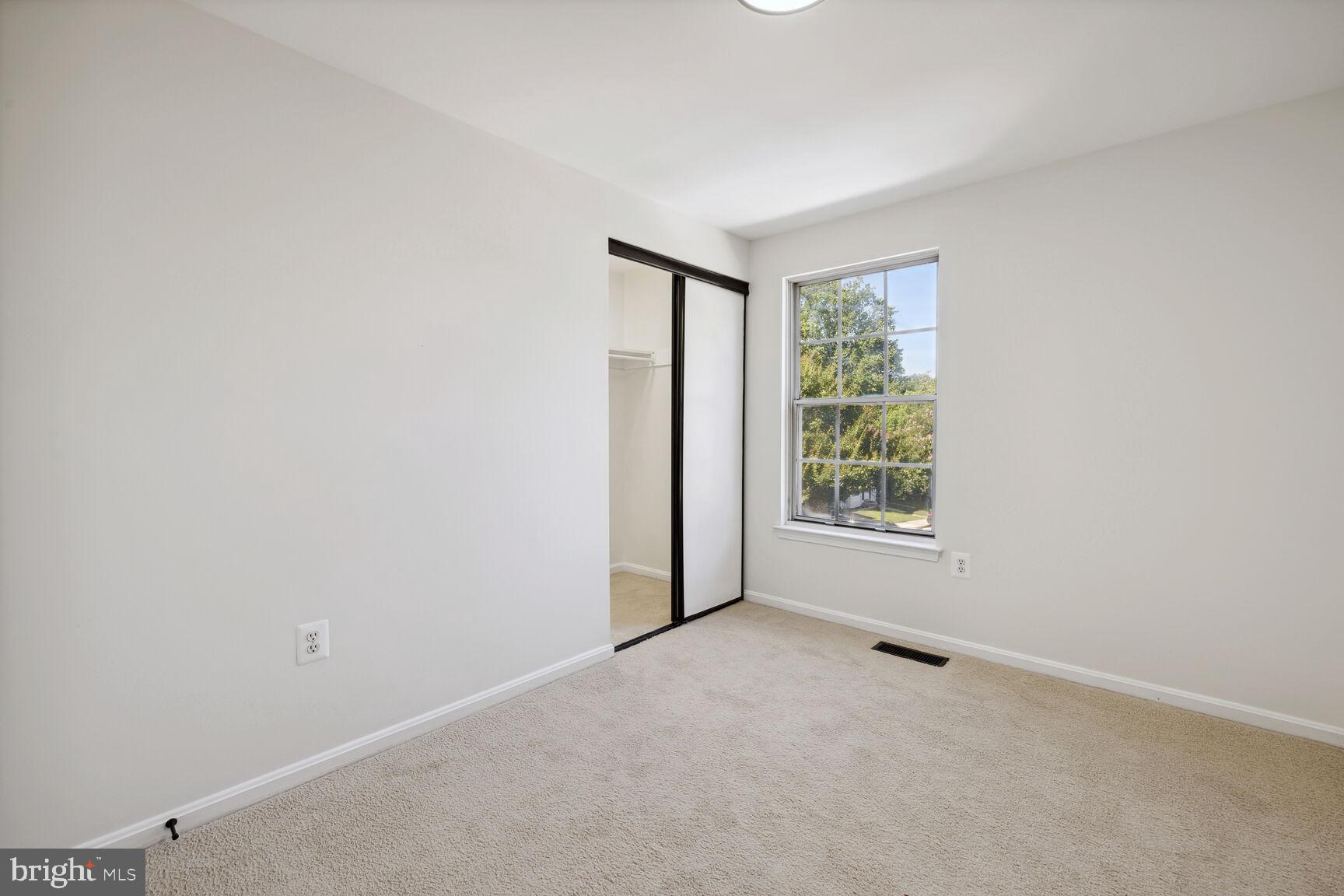 13410 Country Ridge Drive Germantown, MD 20874 - Photo 24 of 39
