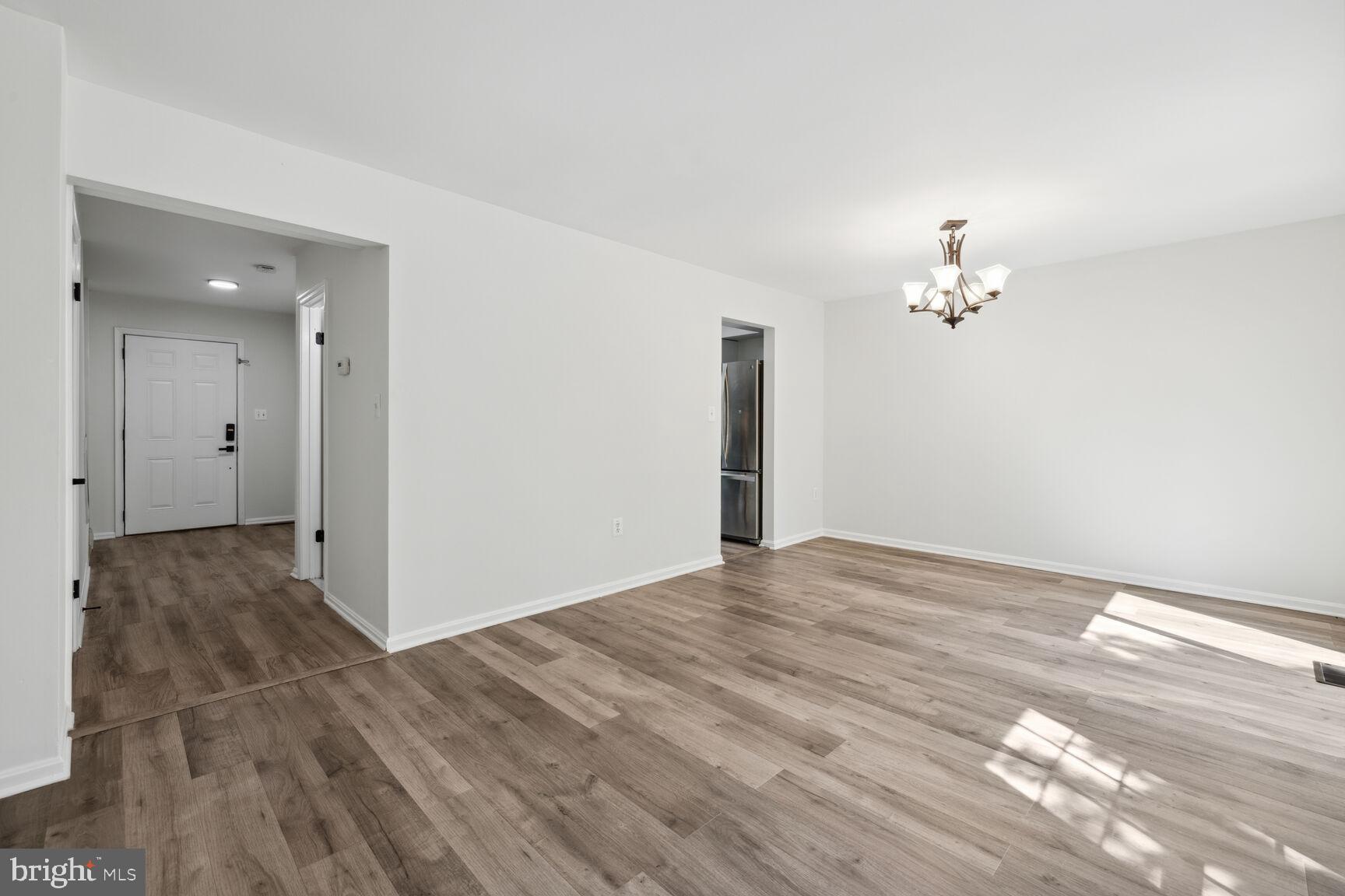 13410 Country Ridge Drive Germantown, MD 20874 - Photo 7 of 39