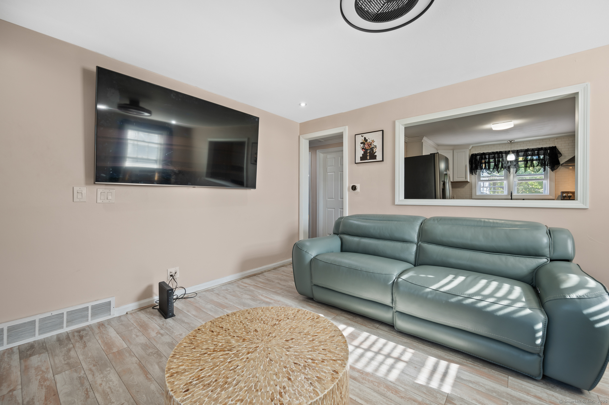 31 June Street Naugatuck, CT 06770 - Photo 5 of 24