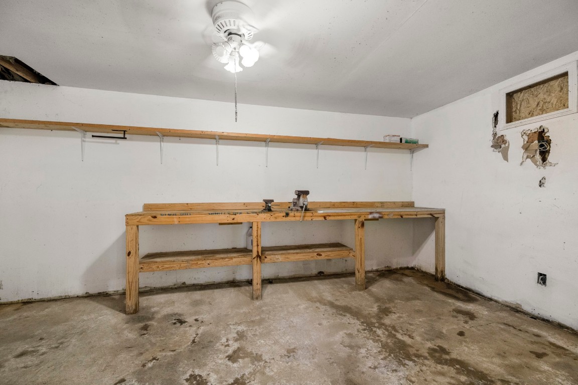 140 Friar Tuck Road Shepherd, TX 77371 - Photo 28 of 36 a view of room with racks and exposed radiator