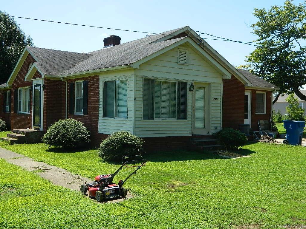 7003 Beatties Ford Road Charlotte, NC 28216 - Photo 6 of 6
