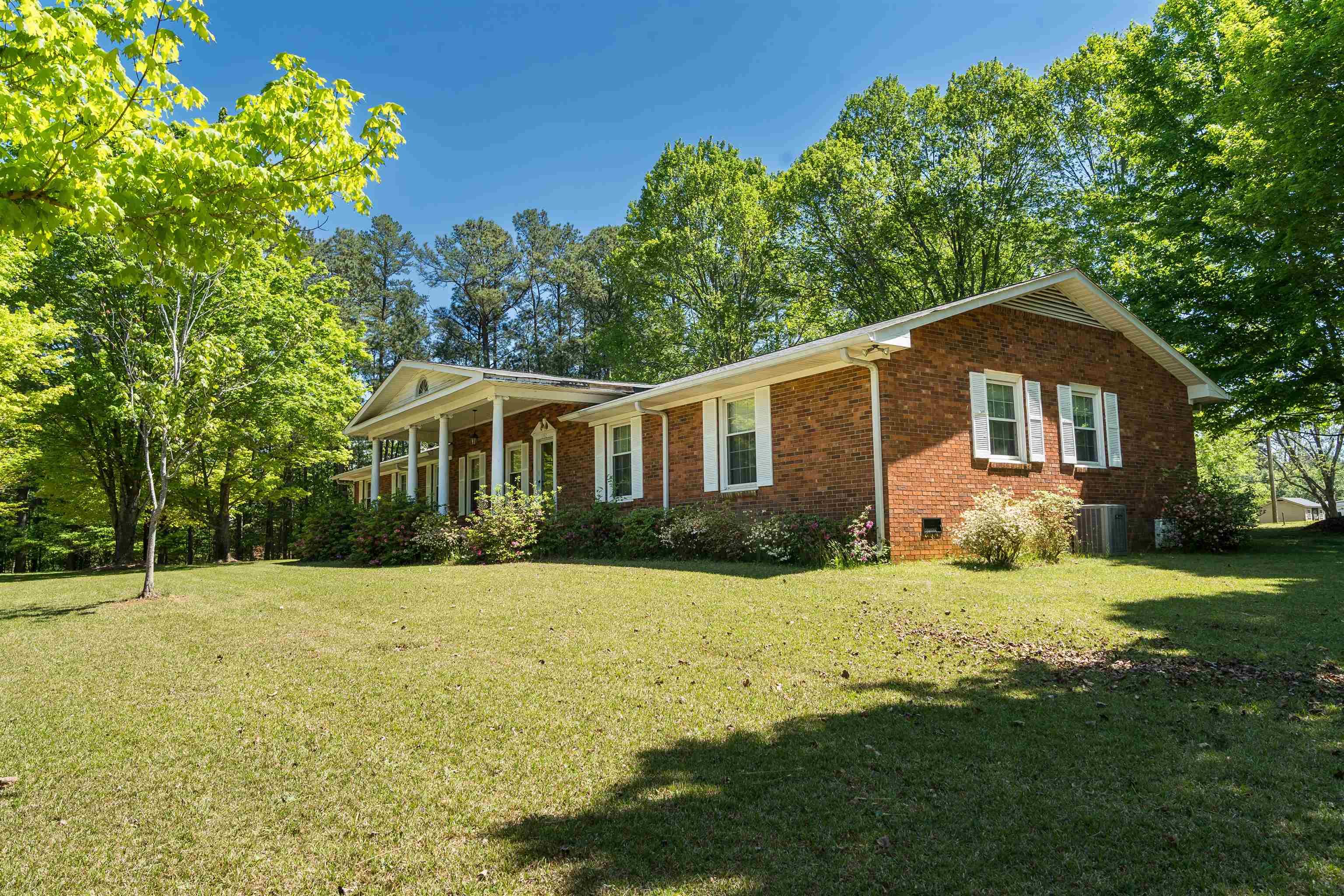 130 Sharcliff Road Cowpens, SC 29330 - Photo 28 of 42