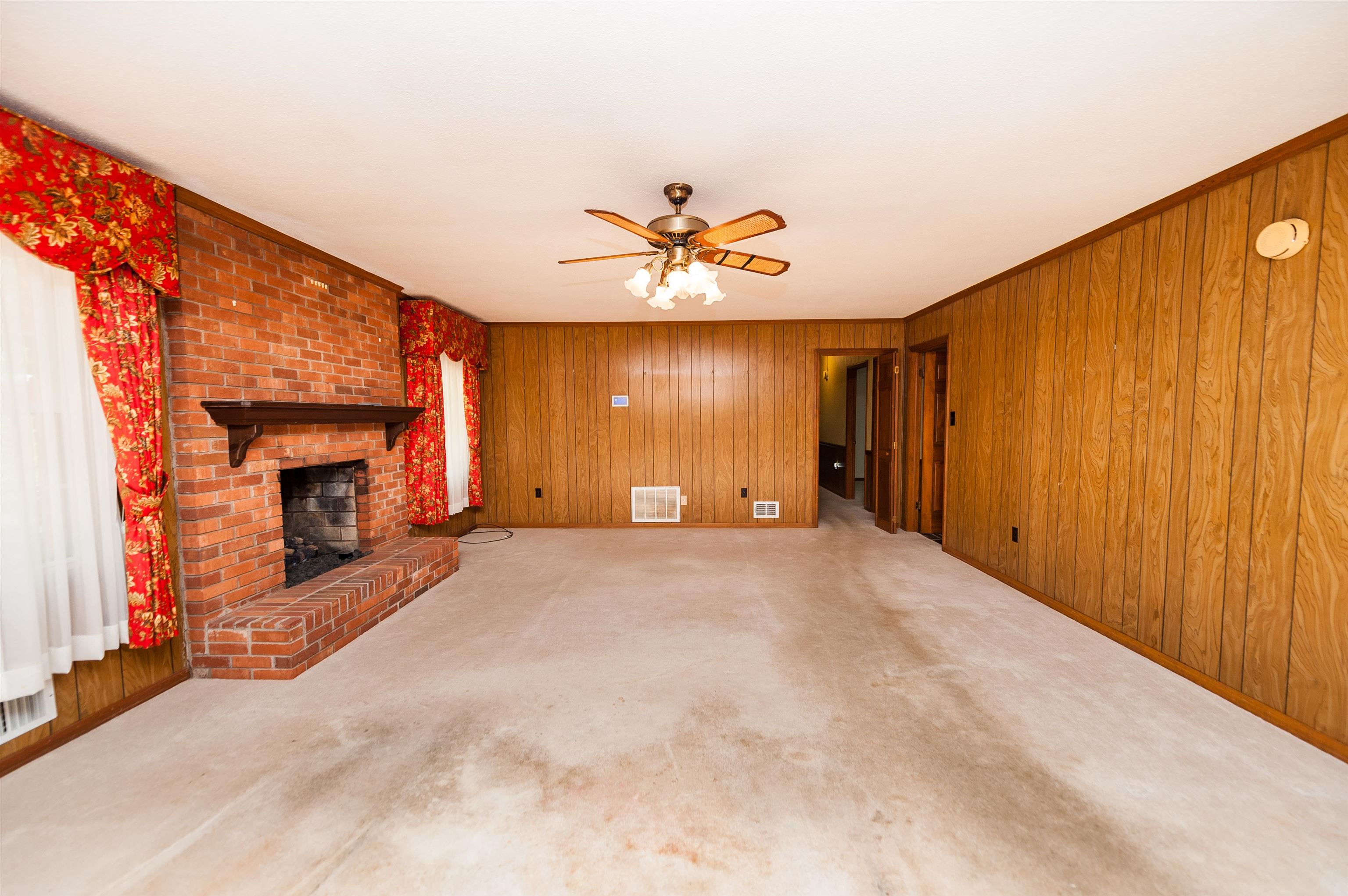 130 Sharcliff Road Cowpens, SC 29330 - Photo 3 of 42