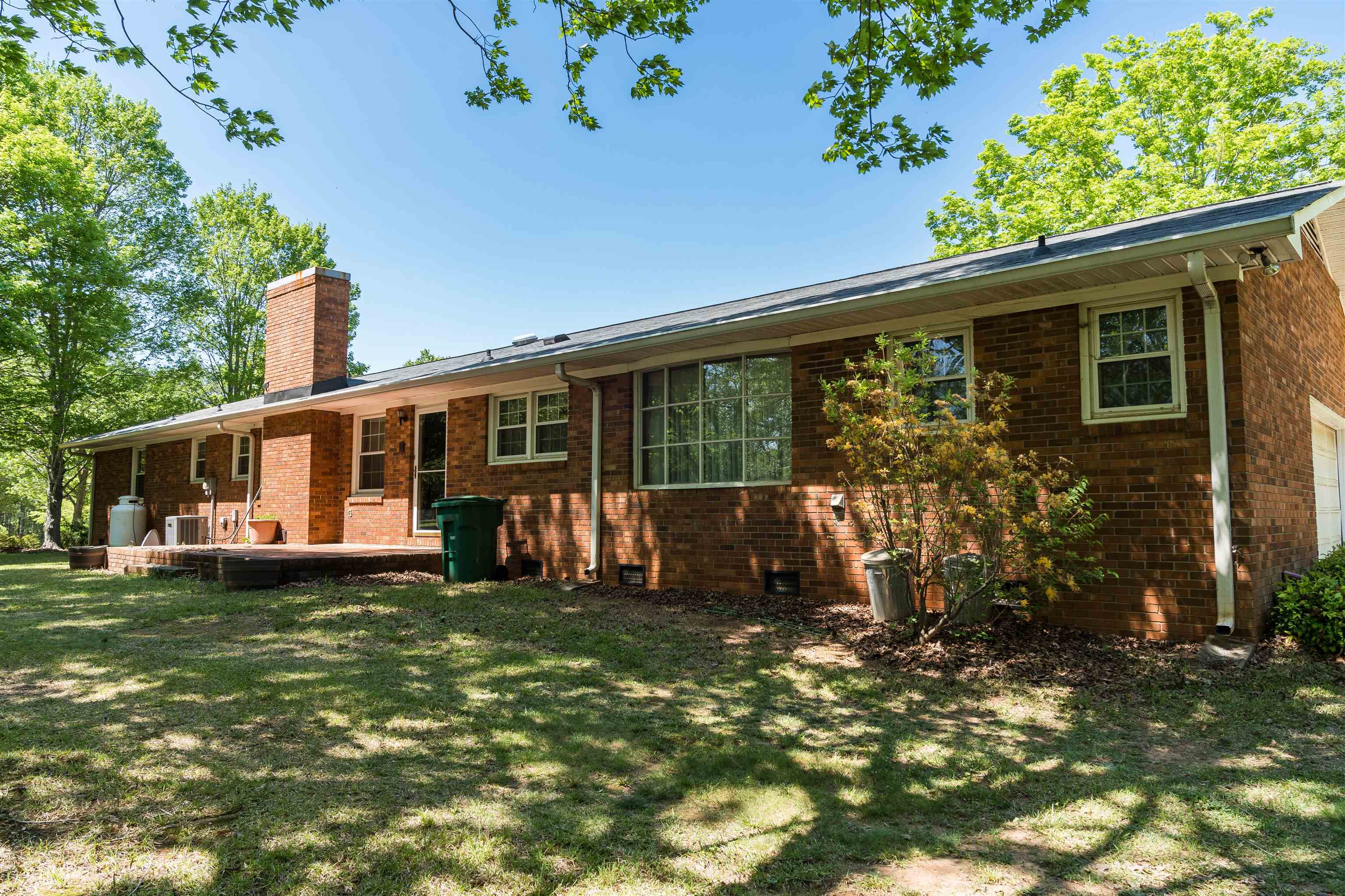 130 Sharcliff Road Cowpens, SC 29330 - Photo 33 of 42