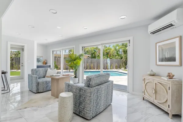 $1,095,000 | 3021 Northeast 23rd Avenue, Lighthouse Point, FL 33064