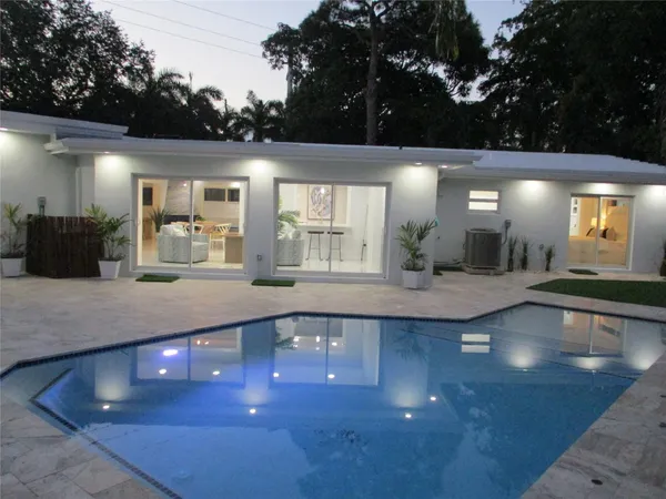 $1,095,000 | 3021 Northeast 23rd Avenue, Lighthouse Point, FL 33064