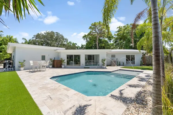 $1,095,000 | 3021 Northeast 23rd Avenue, Lighthouse Point, FL 33064