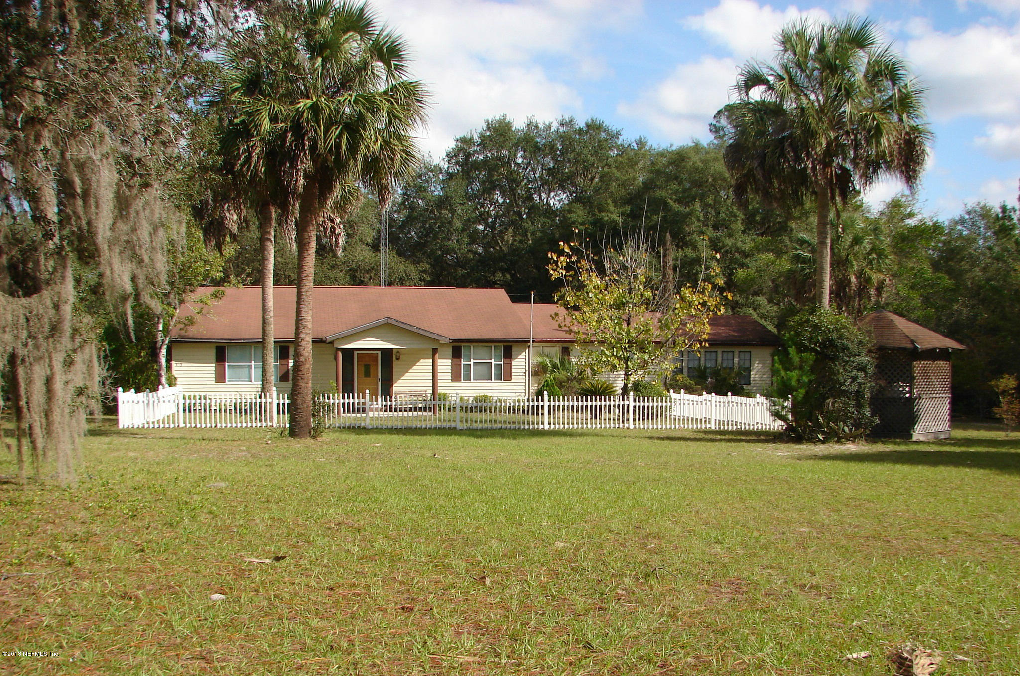 103 Heinz Road Hawthorne, FL 32640 - Photo 32 of 48 front