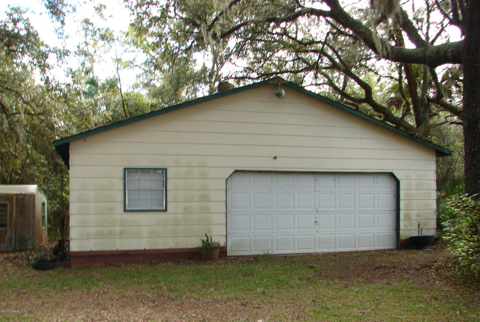 103 Heinz Road Hawthorne, FL 32640 - Photo 35 of 48 garage