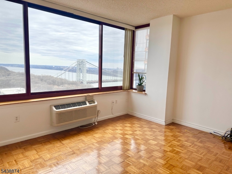 100 Old Palisade Road, Unit 3513 Fort Lee, NJ 07024 - Photo 8 of 28