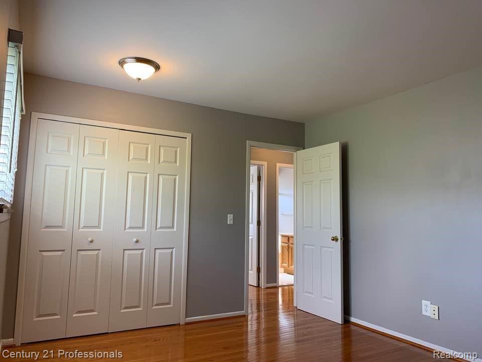 1095 Tienken Court, Unit 46 Rochester Hills, MI 48306 - Photo 5 of 13
