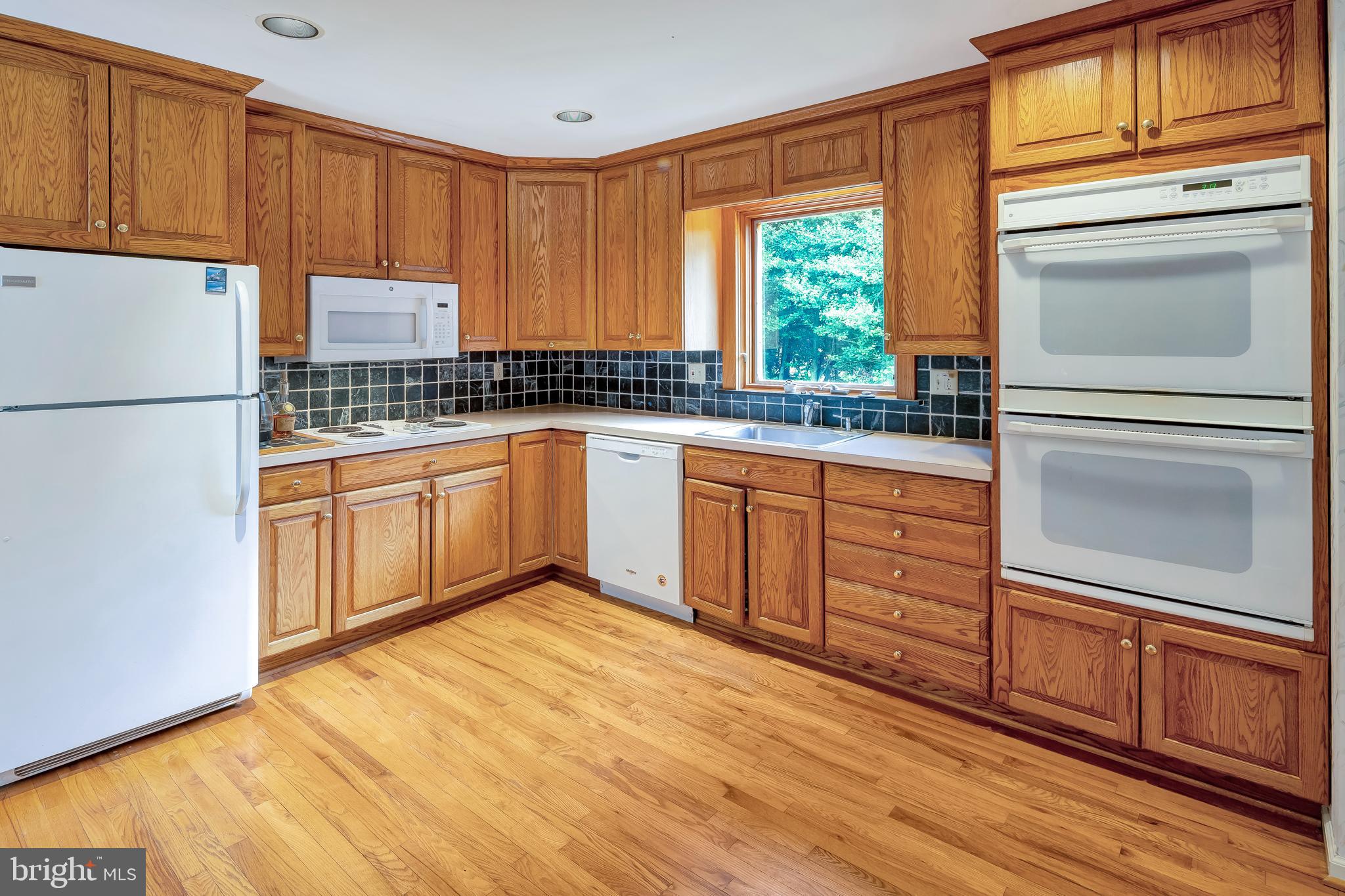 144 Forest Road Moorestown, NJ 08057 - Photo 17 of 50 Gallery Image 17