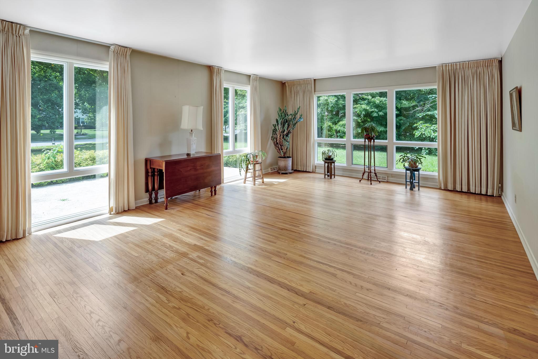 144 Forest Road Moorestown, NJ 08057 - Photo 10 of 50 Gallery Image 10