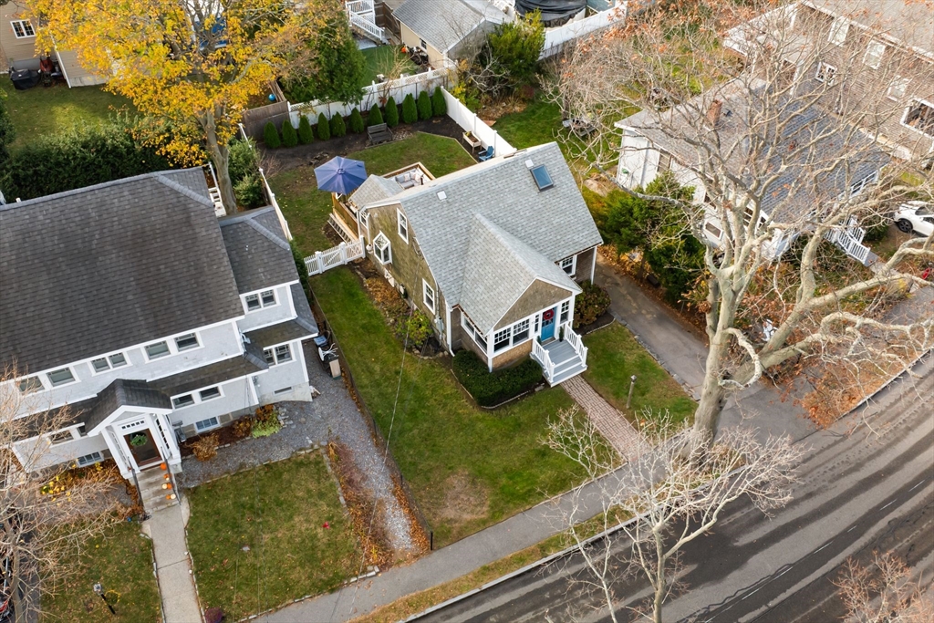 73 Albatross Road Quincy, MA 02169 - Photo 4 of 42 Gallery Image 4