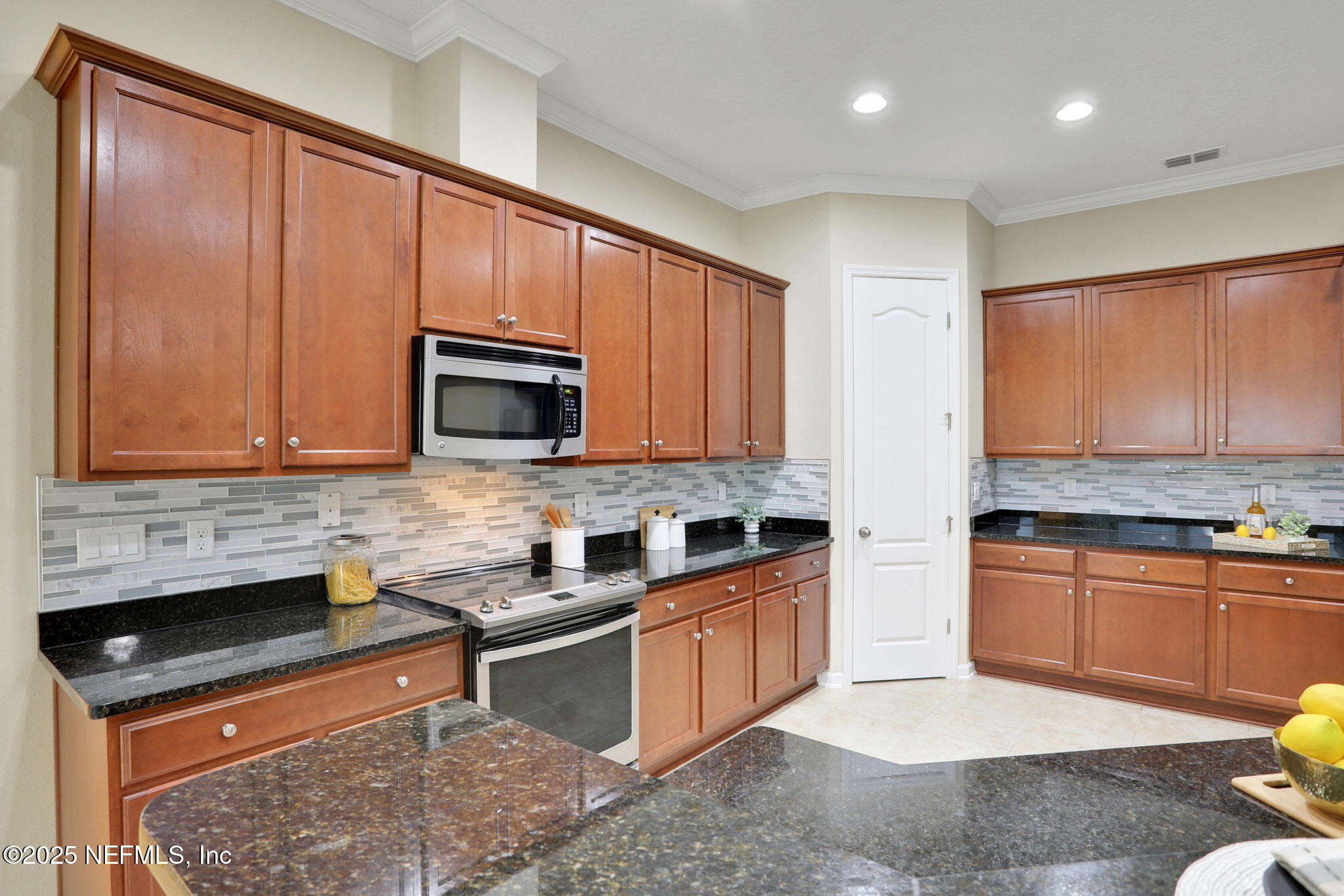 4484 Gray Hawk Street Orange Park, FL 32065 - Photo 20 of 103 Kitchen