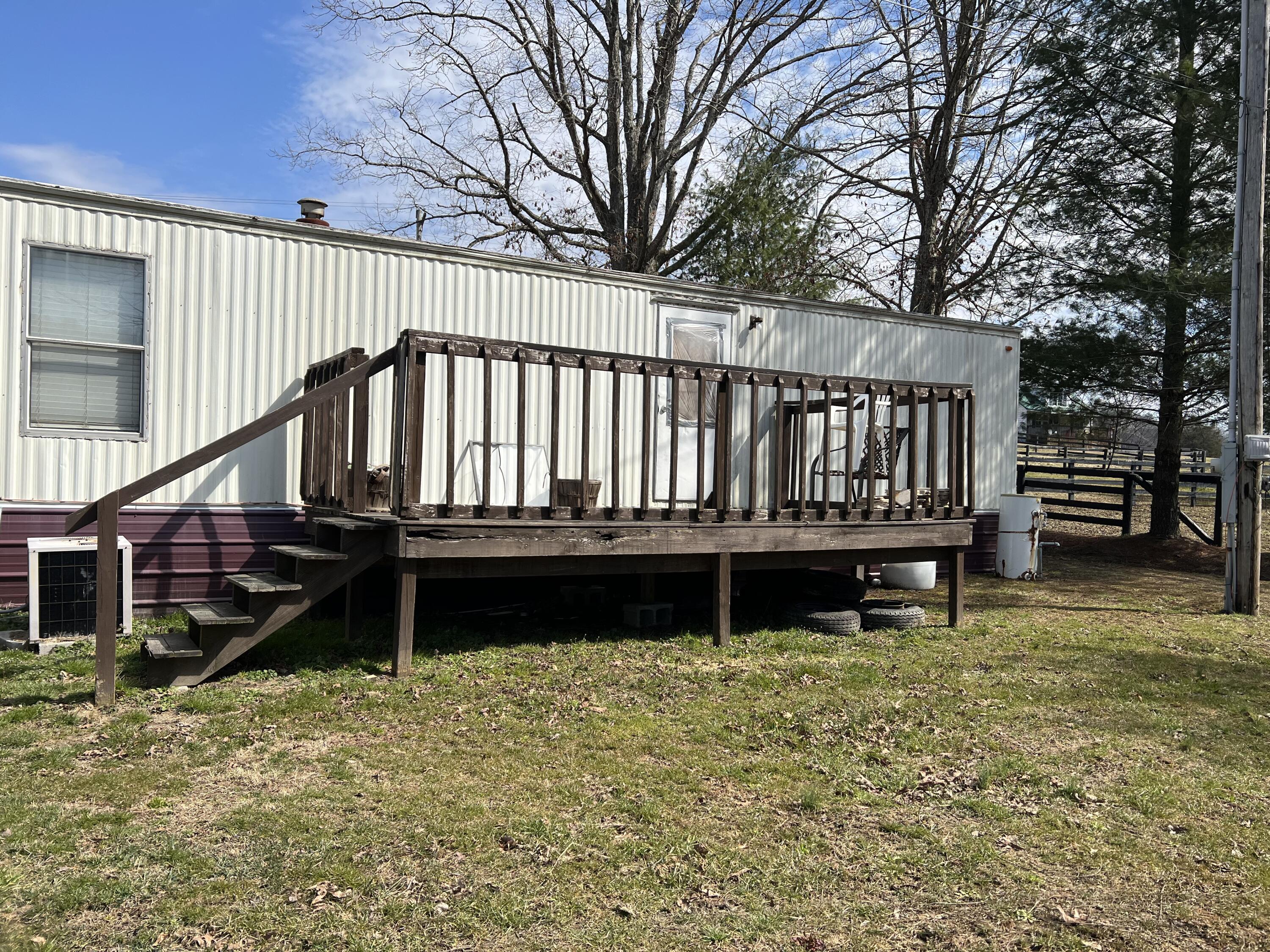 1213 Flat Gap Road Berea, KY 40403 - Photo 5 of 22 Photo Mar 03, 12 25 04 PM