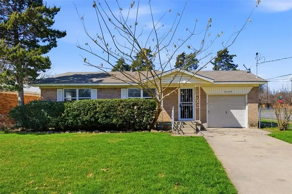 $225,000 | 3409 Heather Lane, Denton, TX 76209