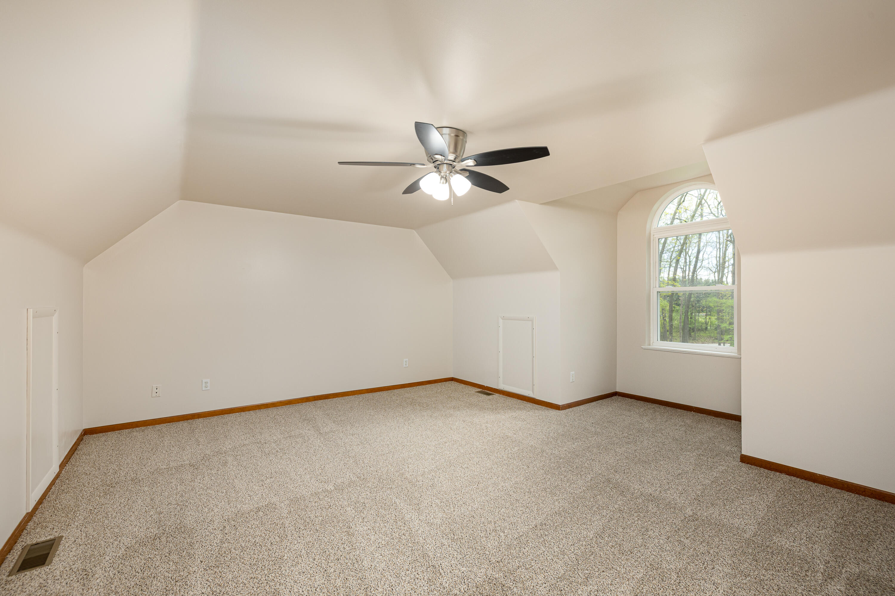 8470 Merrill Road Whitmore Lake, MI 48189 - Photo 27 of 57 25 8470 Merrill Rd (47 of 57)