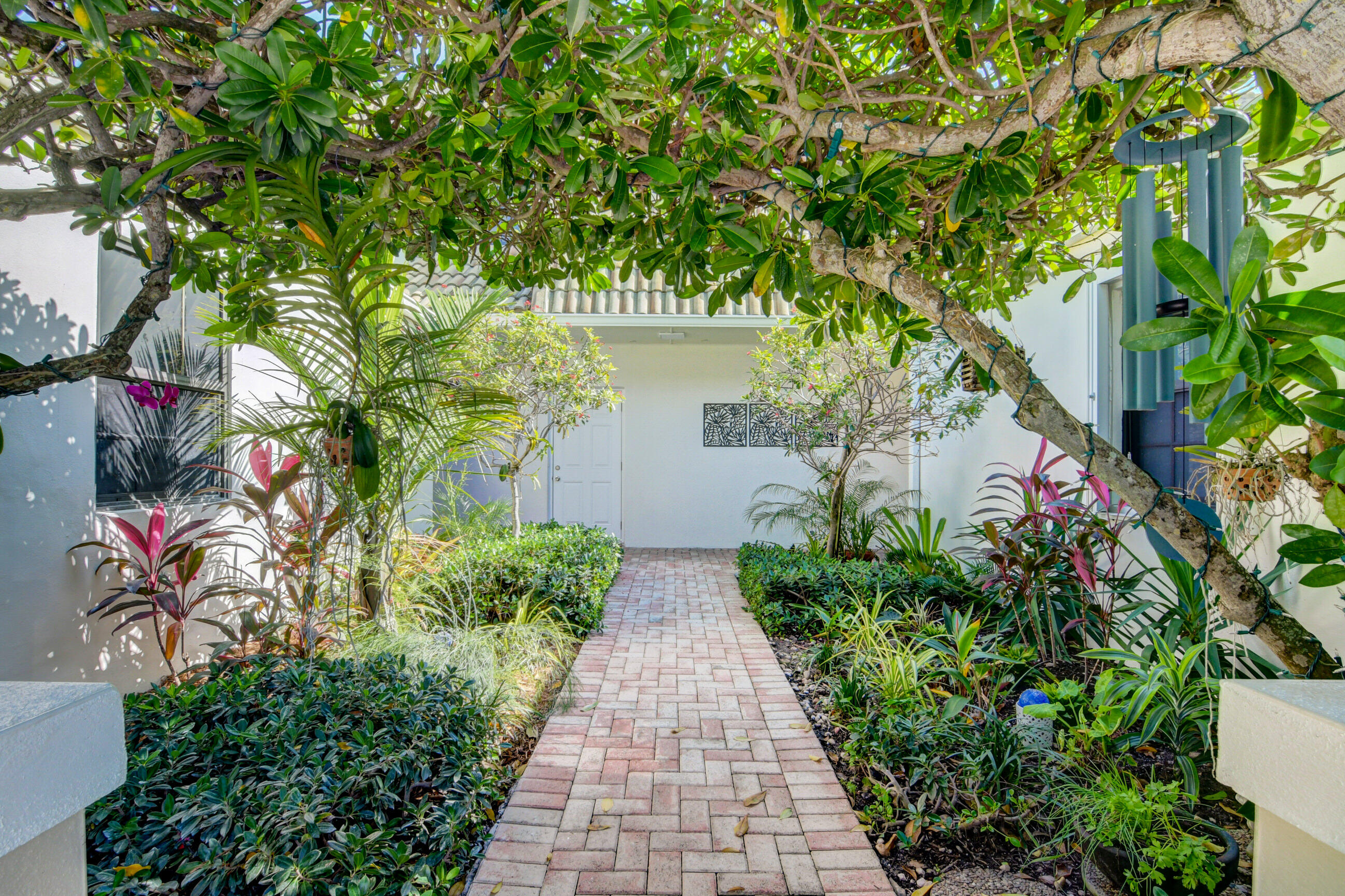 5720 Old Ocean Boulevard, Unit 4W Ocean Ridge, FL 33435 - Photo 8 of 46